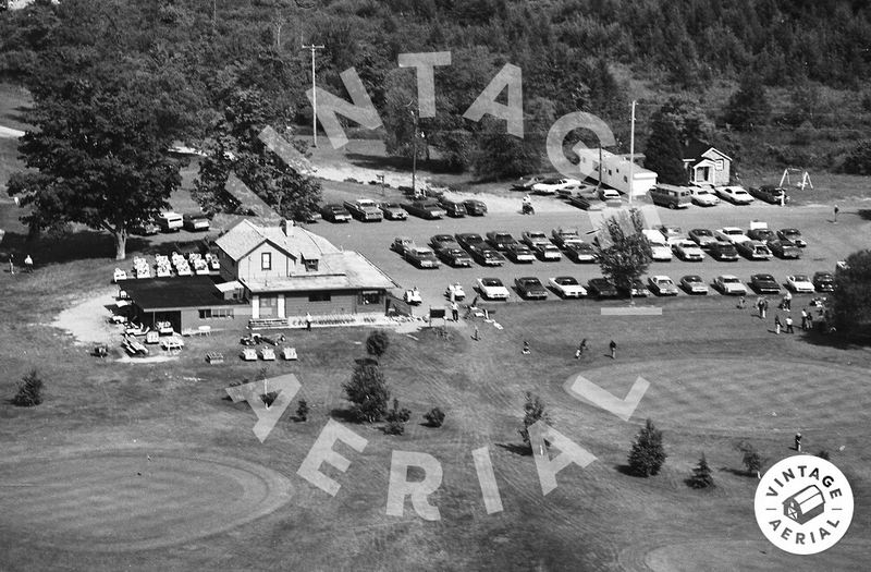 Tomac Woods Golf Course - 1975 Aerial